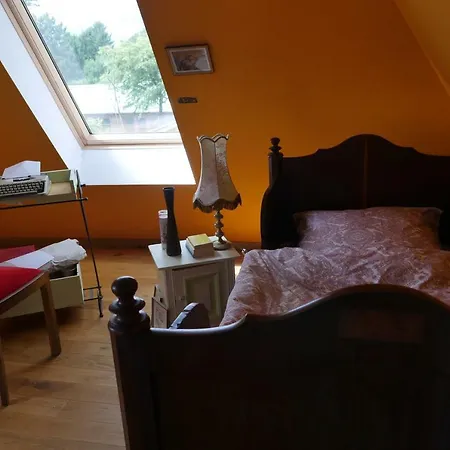 Kleine Im Wilden Garten *