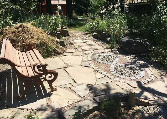 Kleine Im Wilden Garten * Gummersbach